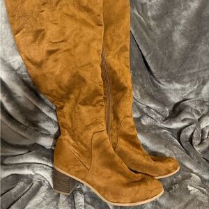 Universal Thread Brown Heeled Boots